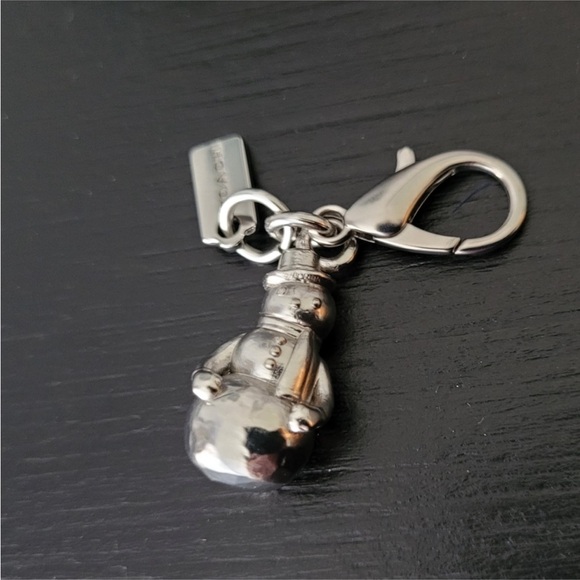 Coach Limited Edition Snowman 3D Silver-Tone Bag‎ Charm or Key Fob - Picture 2 of 4